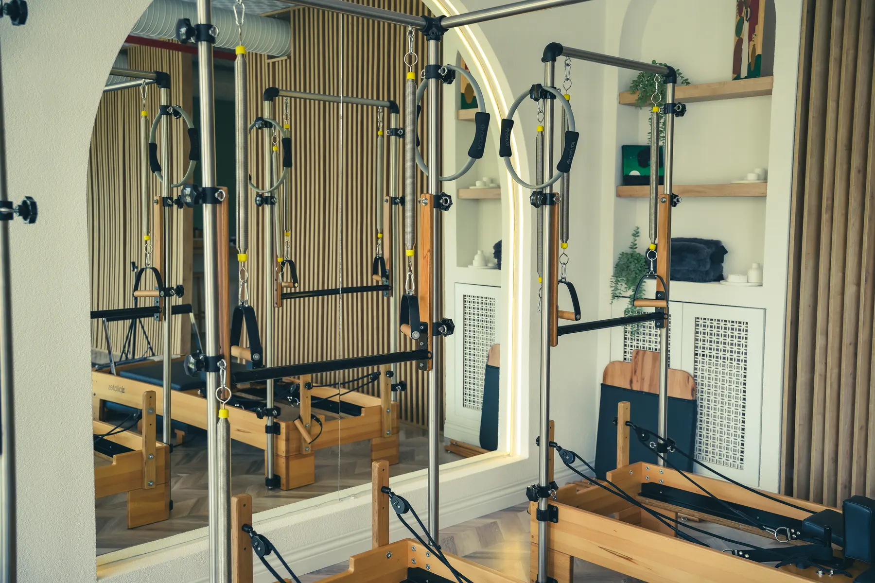 Tower üniteleri ve pilates çemberleri